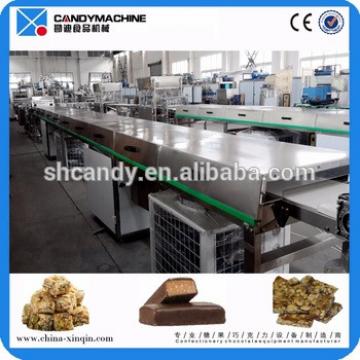 Automatic energy and nutrition bar machine